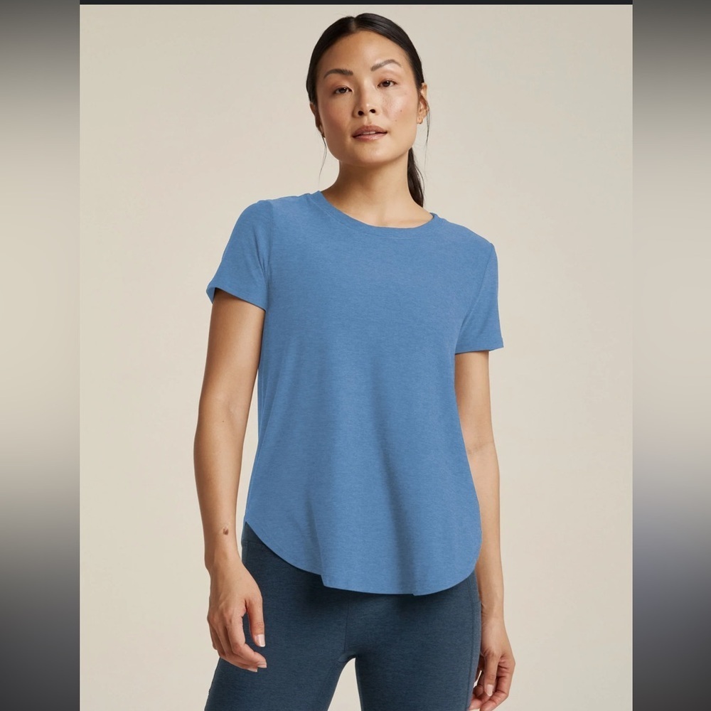 Beyond Yoga Blue Short Sleeve Tee